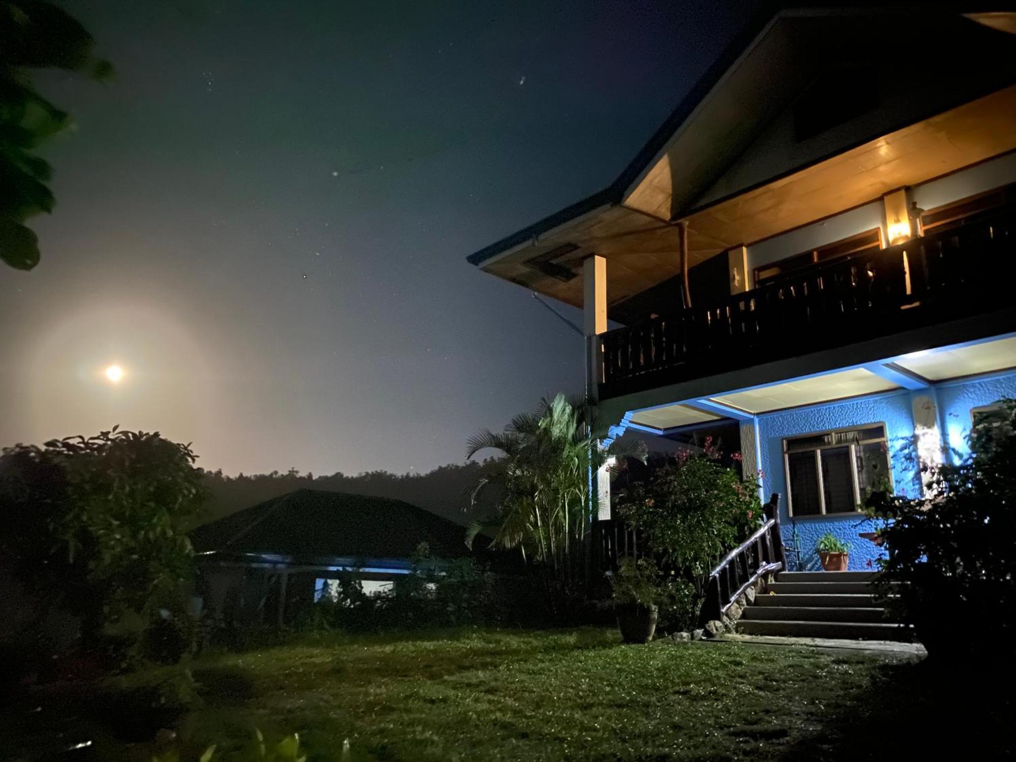 Santa Claus Hilltop San Vicente  Exterior photo